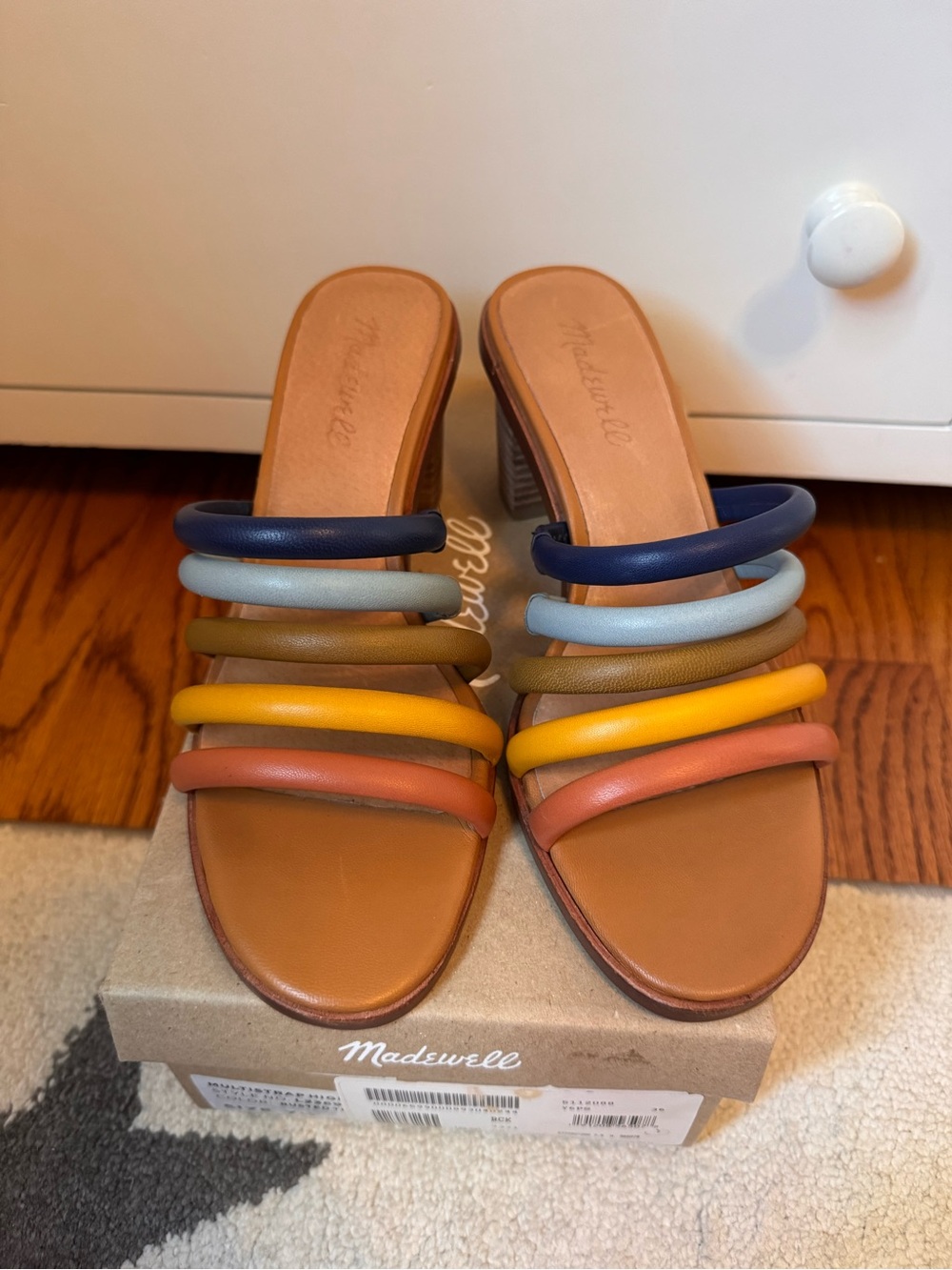 Madewell rainbow sandals never worn 7.5